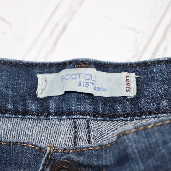 👖 Levi’s 515 Bootcut Jeans – Size 16M Light Wash | Stretch Denim | Mid-Rise Fit - Picture 4 of 5
